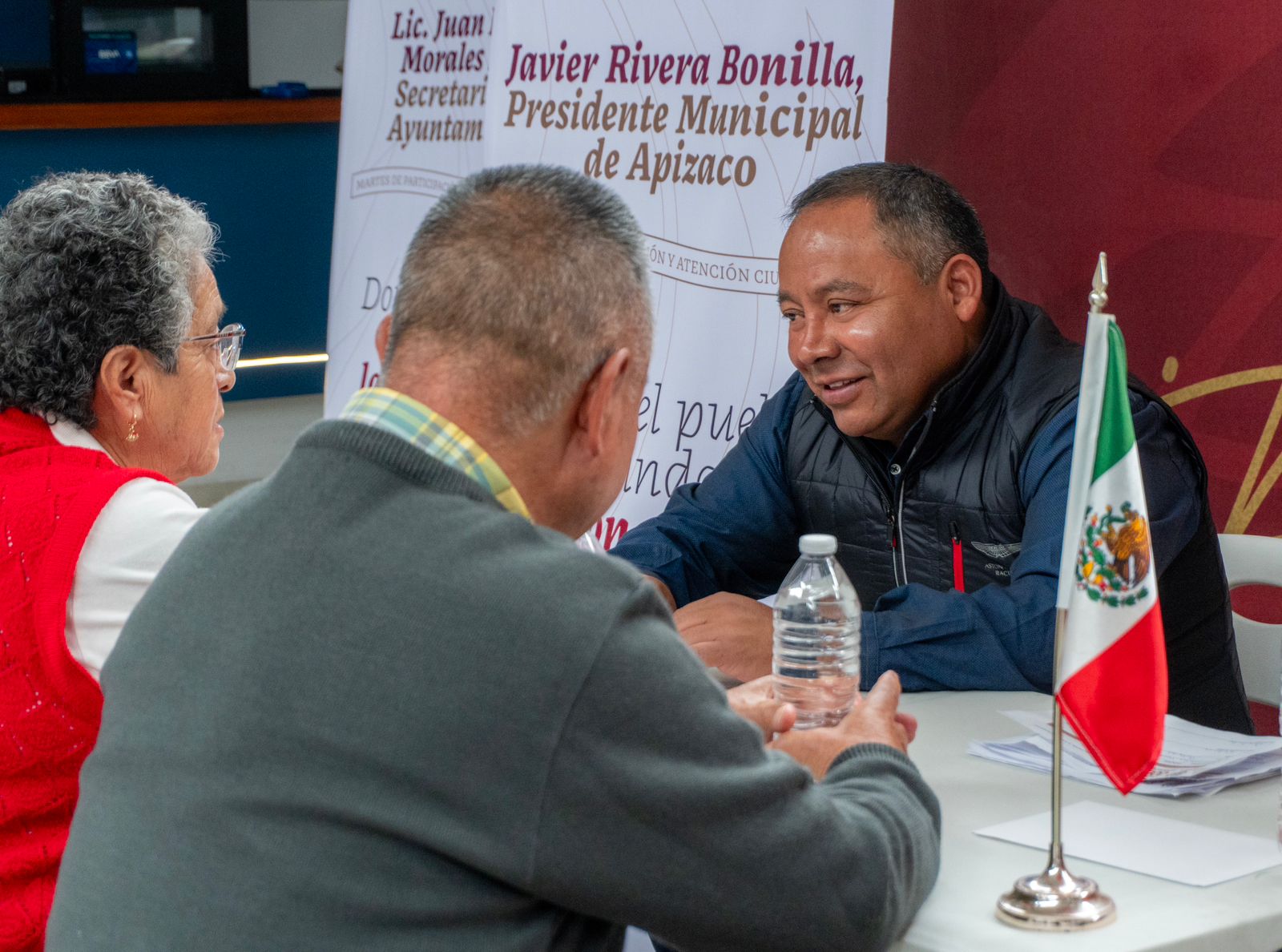 Vecinos reconocen la efectividad de los martes ciudadanos implementados por Javier Rivera en Apizaco